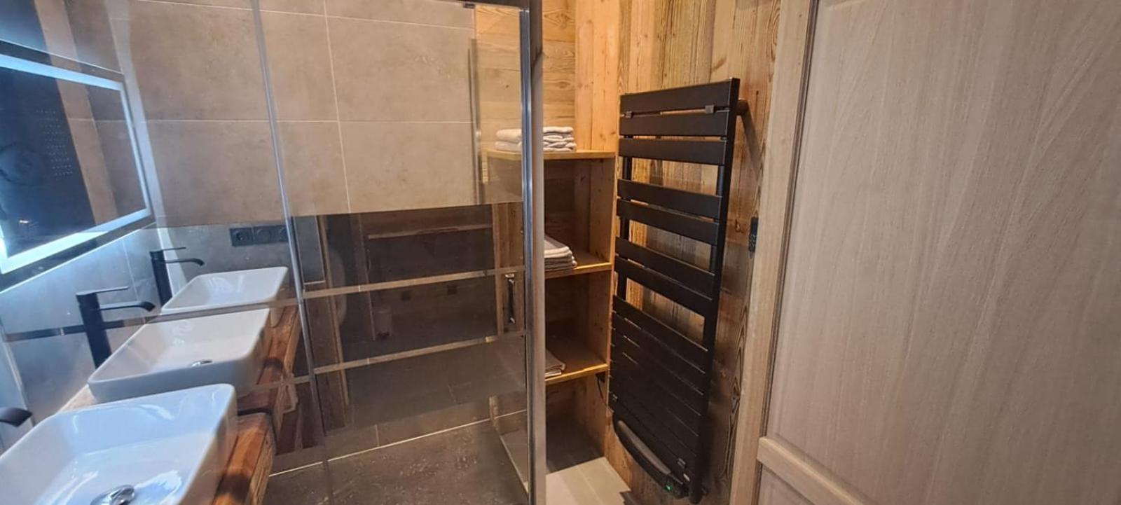 Maison A Moutiers 3 Vallees 4 Chambres 10 Pers Eksteriør billede