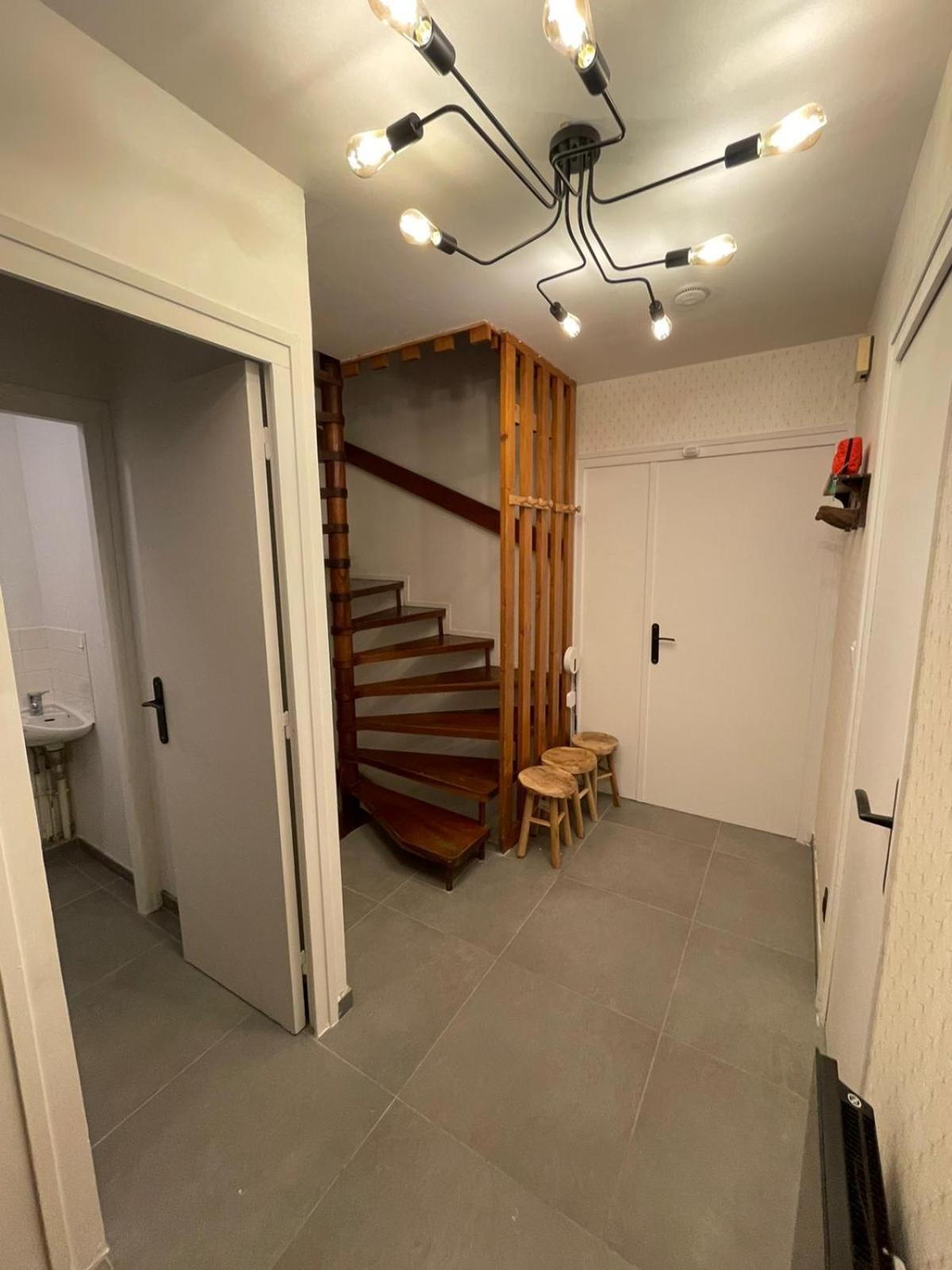 Maison A Moutiers 3 Vallees 4 Chambres 10 Pers Eksteriør billede